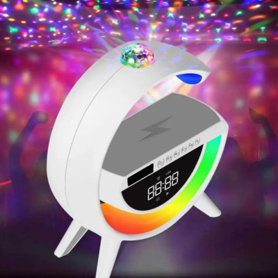 Нічник акумуляторний з бездротовою зарядкою годинником 7RGB лампа BT3402 колонка Bluetooth проектор та радіо 15W Нічник акумуляторний з бездротовою зарядкою годинником 7RGB лампа BT3402 колонка Bluetooth проектор та радіо 15W