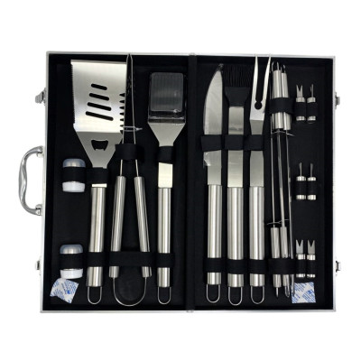 Набір для гриля та барбекю в подарунковому кейсі 18 предметів для пікніка на природі та вдома