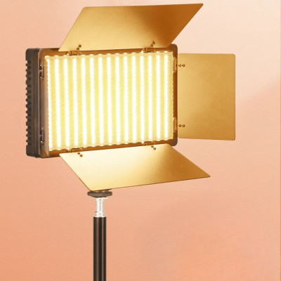 Прямоугольная LED лампа U800 светодиодная 29х17см портативный видеосвет со штативом 2м для фото и видеосъемки Прямоугольная LED лампа U800 светодиодная 29х17см портативный видеосвет со штативом 2м для фото и видеосъемки
