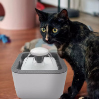 Автоматическая поилка фонтан для собак и кошек Pet Water FOUNTAIN Автопоилка