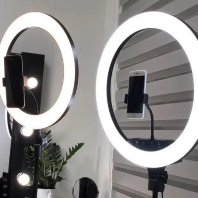 Кільцева лампа HQ18 45см із тримачем для телефону LED 55Вт для фото та відео зйомки Кільцева лампа HQ18 45см із тримачем для телефону LED 55Вт для фото та відео зйомки