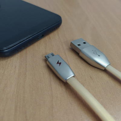 Мікро юсб кабель для зарядки телефону і передачі даних mikro USB s-77 2.4А провід зарядний 1м Мікро юсб кабель для зарядки телефону і передачі даних mikro USB s-77 2.4А провід зарядний 1м