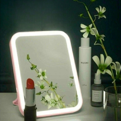 Косметичне LED дзеркало сенсорне з 3 режимами підсвічування Настільне акумуляторне дзеркало Косметичне LED дзеркало сенсорне з 3 режимами підсвічування Настільне акумуляторне дзеркало