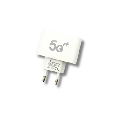 Блок живлення на 4 USB порту FAST CHARGER 3.1А 5G з функцією швидкого заряджання Блок живлення на 4 USB порту FAST CHARGER 3.1А 5G з функцією швидкого заряджання