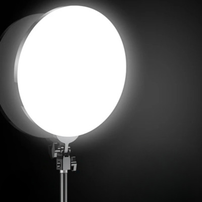 Кругла LED лампа 32 см з пультом та штативом 2м Fill Light Circular M666 світлодіодна для фото та відеозйомок Кругла LED лампа 32 см з пультом та штативом 2м Fill Light Circular M666 світлодіодна для фото та відеозйомок