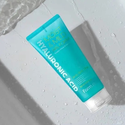 Успокаивающий гель с гиалуроновой кислотой Moisture Collagen Soothing Gel для лица и тела Успокаивающий гель с гиалуроновой кислотой Moisture Collagen Soothing Gel для лица и тела