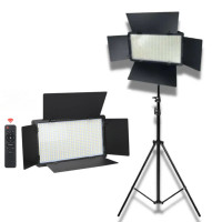 Светодиодная LED лампа RL-900 прямоугольная со штативом 2м и пультом для фото и видео съемки Светодиодная LED лампа RL-900 прямоугольная со штативом 2м и пультом для фото и видео съемки