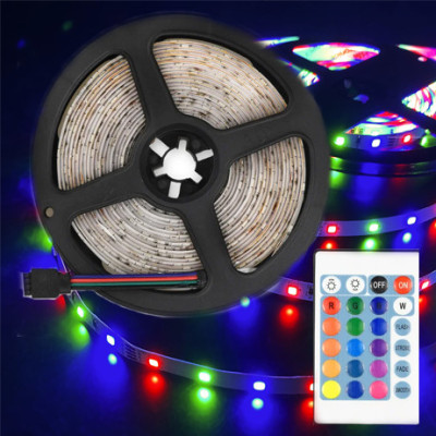 Светодиодная Led лента Strip RGB 5 м 2835 с пультом и переходником Светодиодное освещение на самоклейке Светодиодная Led лента Strip RGB 5 м 2835 с пультом и переходником Светодиодное освещение на самоклейке